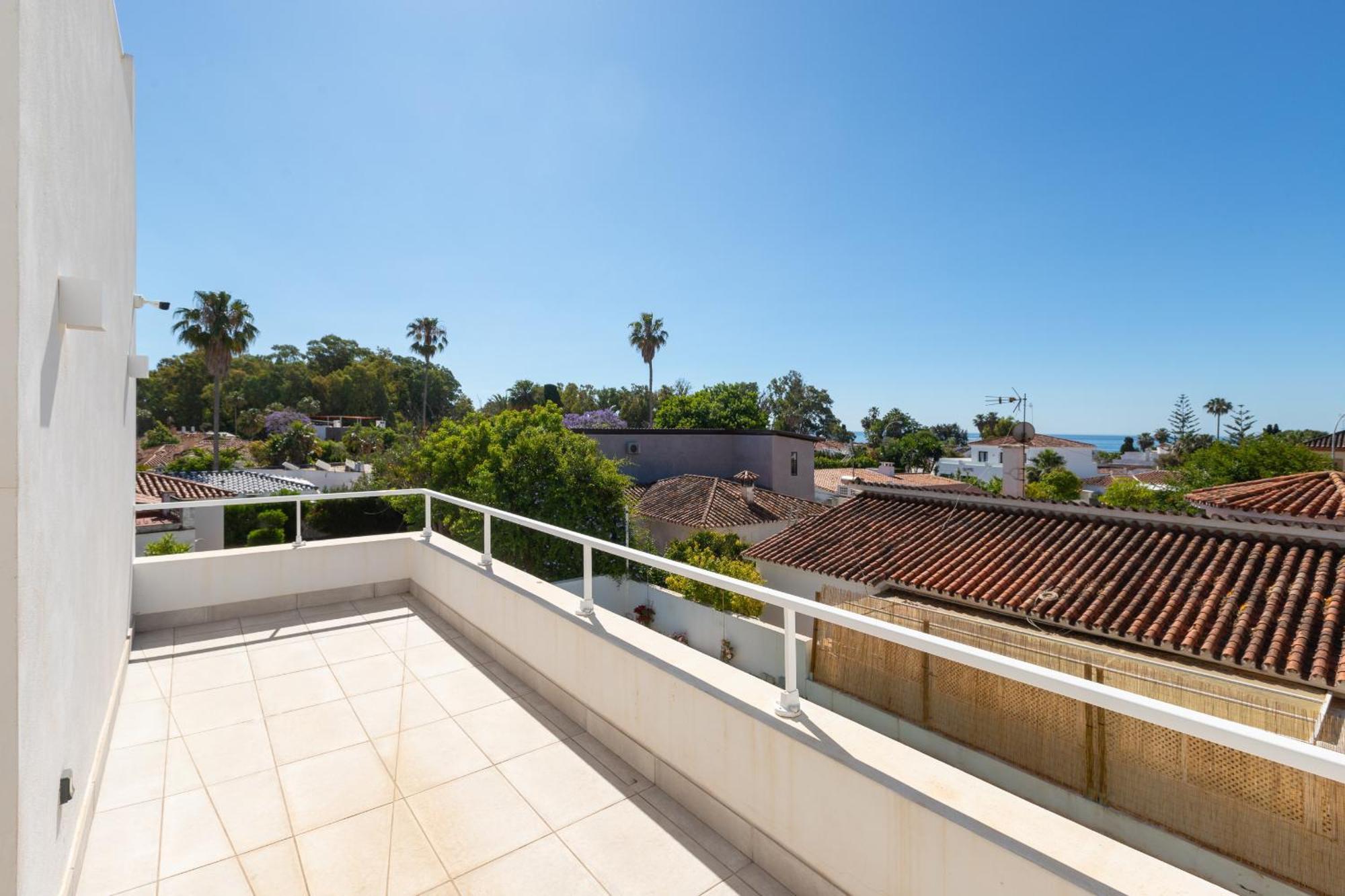 Espectacular Con Piscina En Villa *